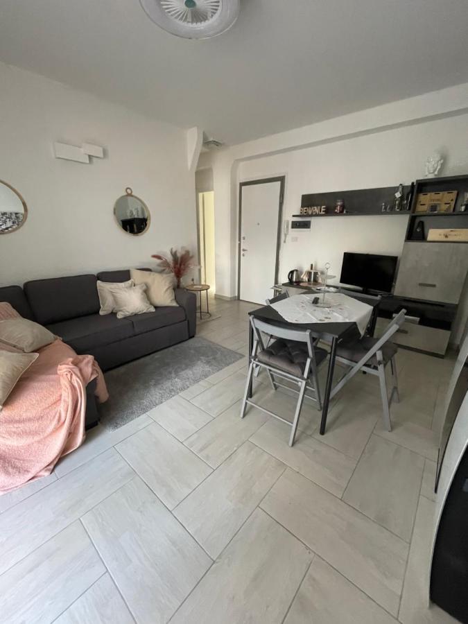 Casa Salvo Villa Perledo Bagian luar foto